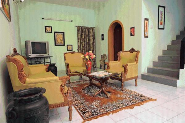 Amigo Serviced Apartment